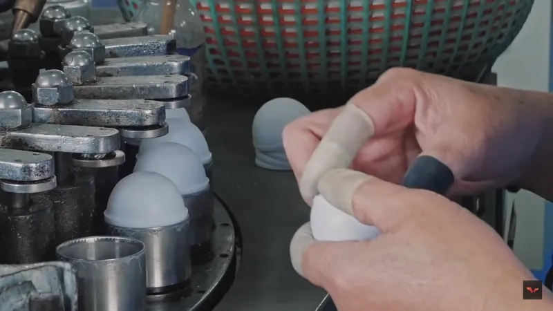 A picture of the assembly of the table tennis balls