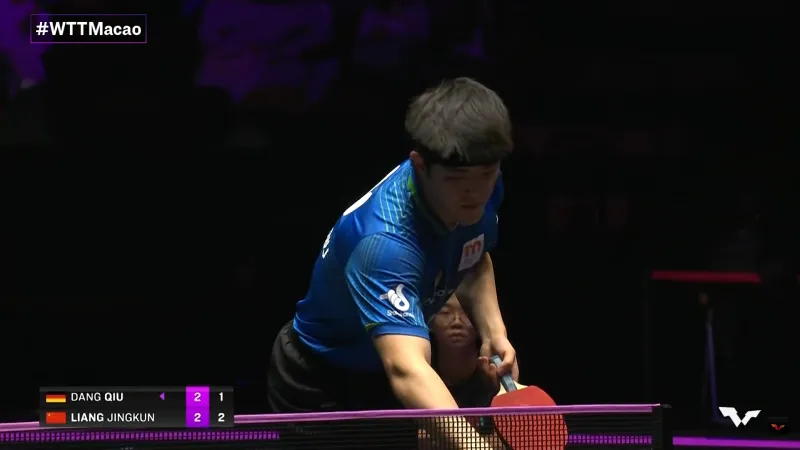 Dang Qiu drying your serving hand