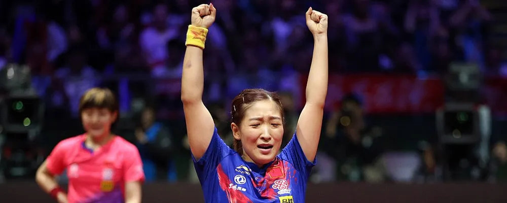 Liu Shiwen Celebrating