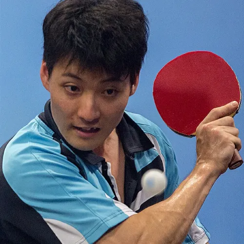 Satoshi Aida using Mark V rubber