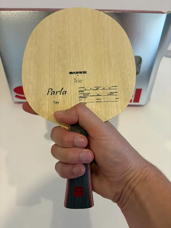 Sanwei Parla In Hand