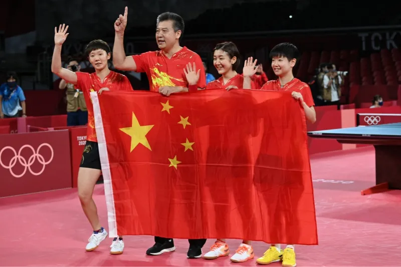 A picture of the Chinese women team