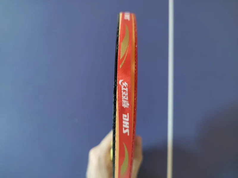 A picture of the Poorly placed edge tape.